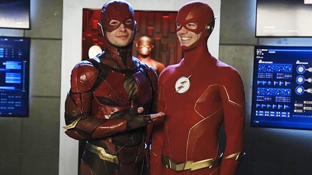 Ezra Miller e Grant Gustin como The Flash